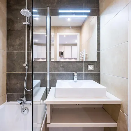 Renove Avec Mezzanine - Centre - Fr-1-518-123 Apartment Val-d'Isere